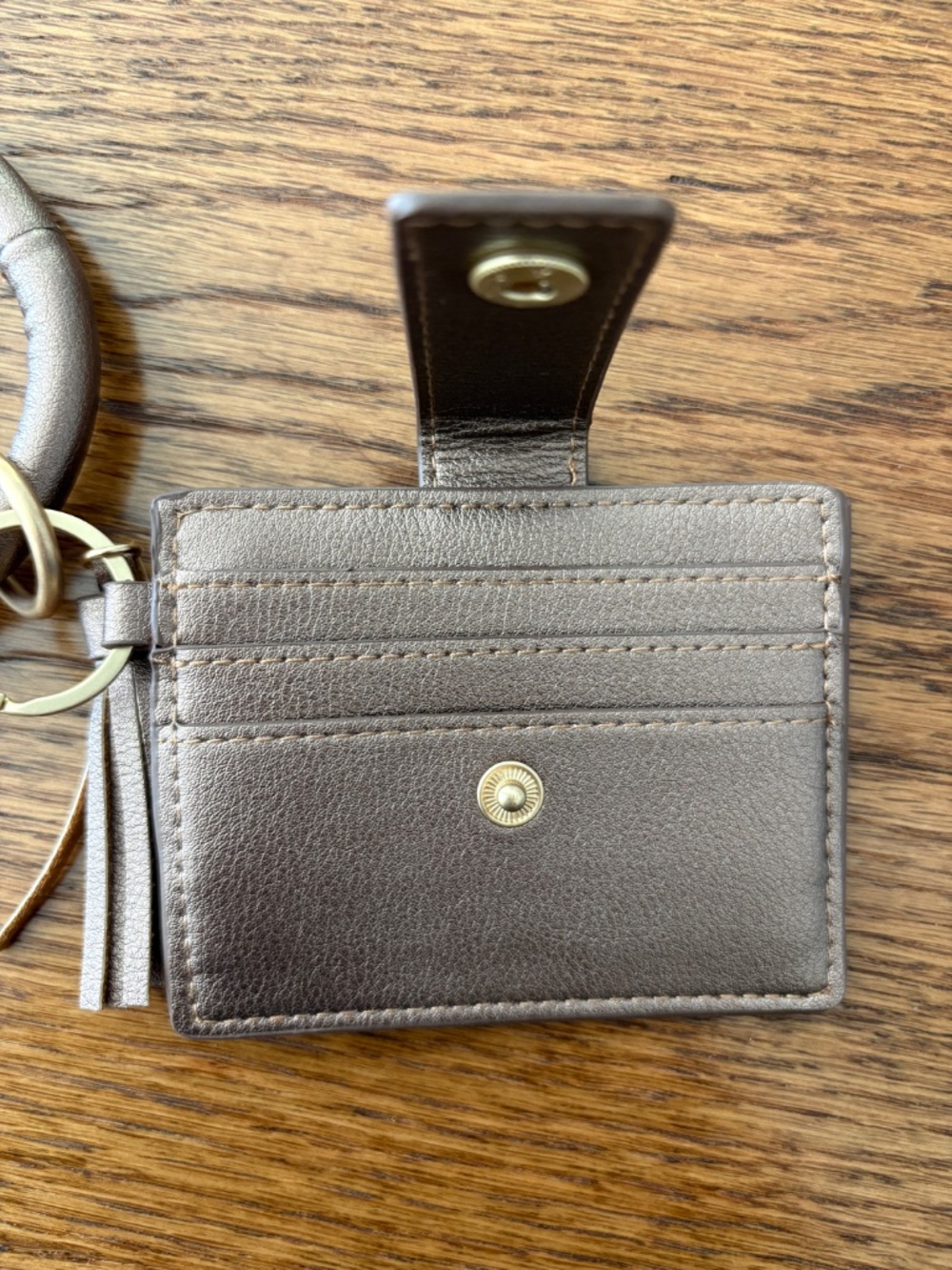 Chico's Copper Card Holder Wristlet Keychain Tassel Faux Leather NWOT - Picture 3 of 3